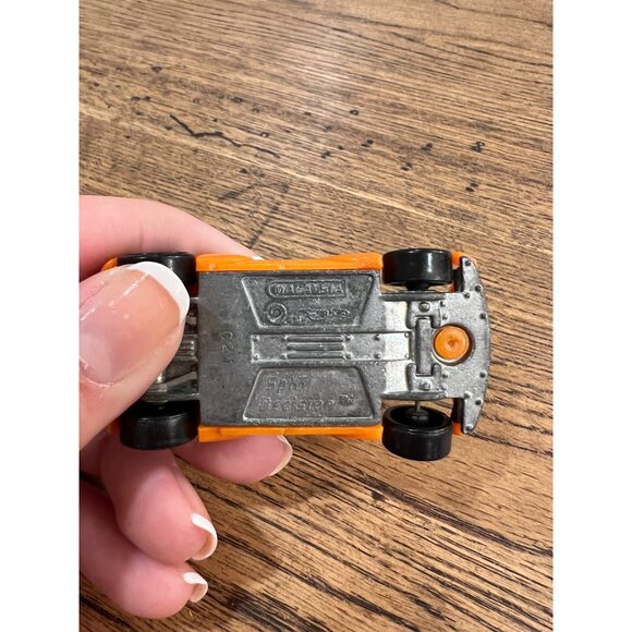 Hot Wheels 2010 Split Decision Orange Racing Rigs - Picture 4 of 4